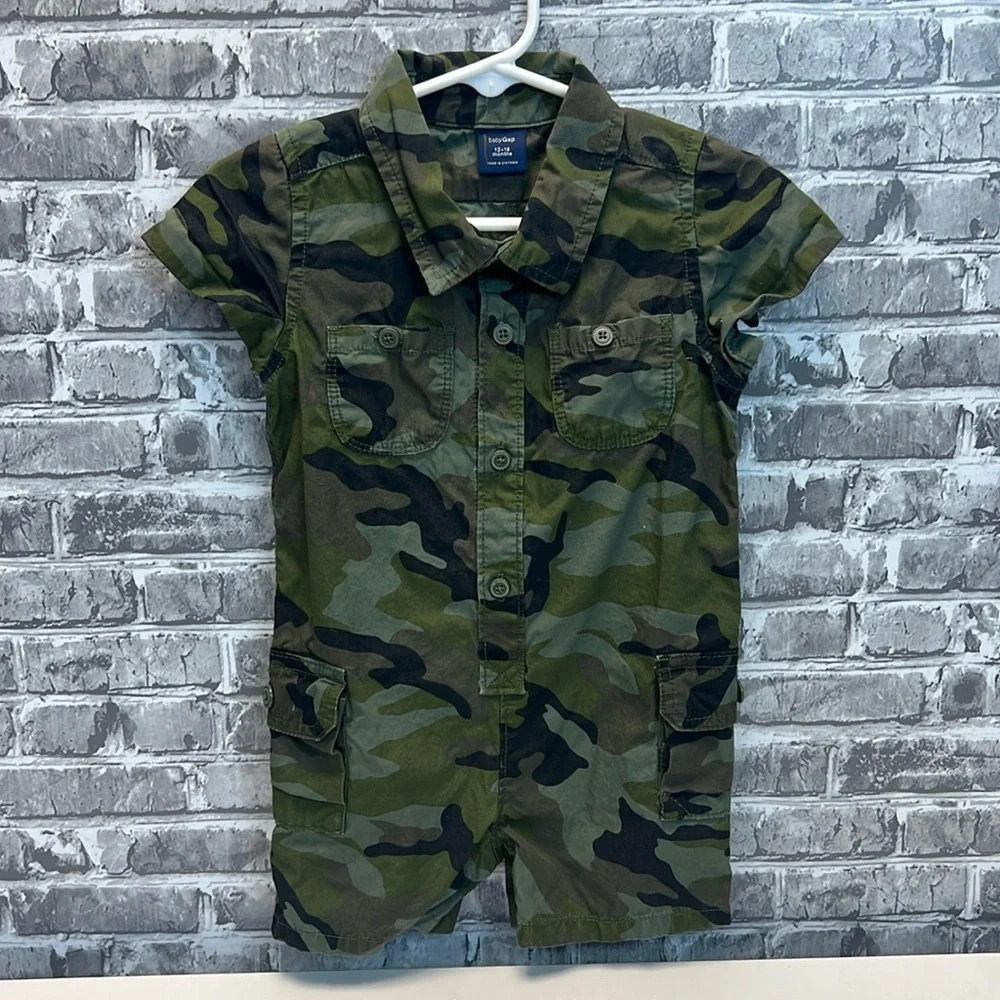 Old Navy romper‎